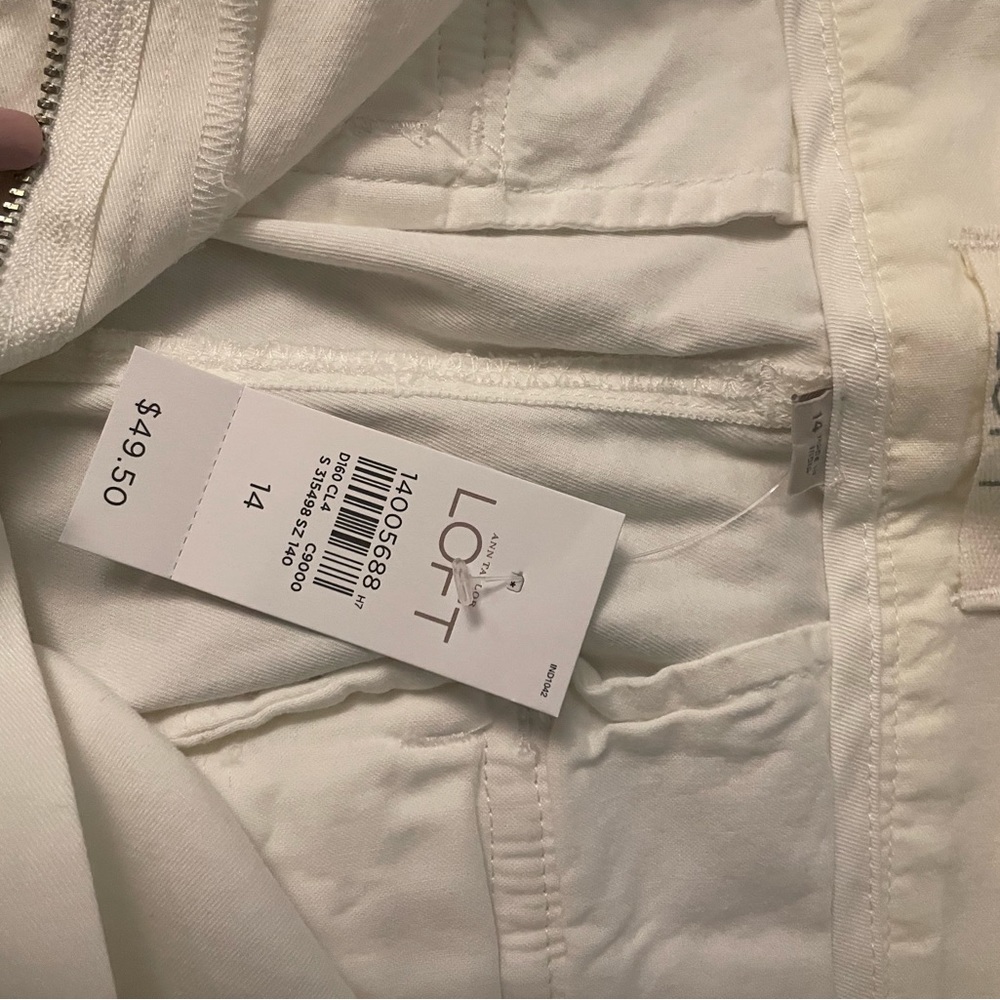 Loft | White mini skirt Size 14 - Picture 3 of 4